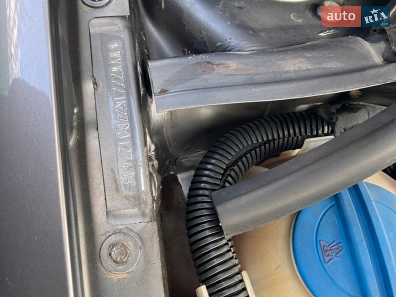 Хэтчбек Volkswagen Golf 2006 в Бердичеве