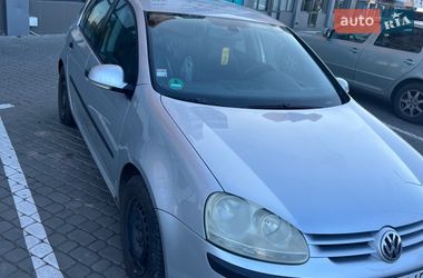 Хэтчбек Volkswagen Golf 2004 в Виннице