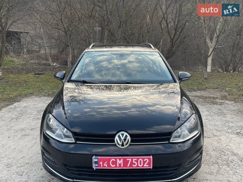 Универсал Volkswagen Golf 2014 в Чорткове