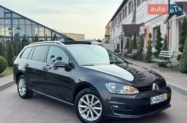 Универсал Volkswagen Golf 2015 в Стрые