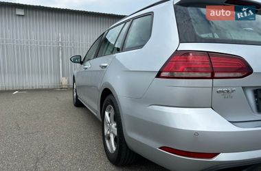 Универсал Volkswagen Golf 2018 в Чернигове