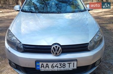 Універсал Volkswagen Golf 2012 в Києві