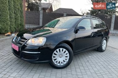 Універсал Volkswagen Golf 2009 в Луцьку