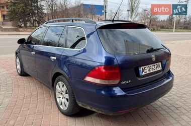 Універсал Volkswagen Golf 2009 в Дніпрі