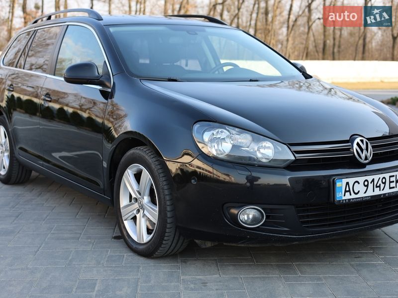 Универсал Volkswagen Golf 2011 в Луцке
