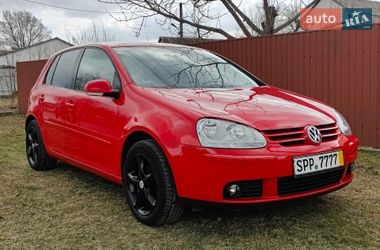 Хетчбек Volkswagen Golf 2008 в Києві