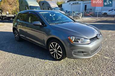 Хетчбек Volkswagen Golf 2017 в Ковелі