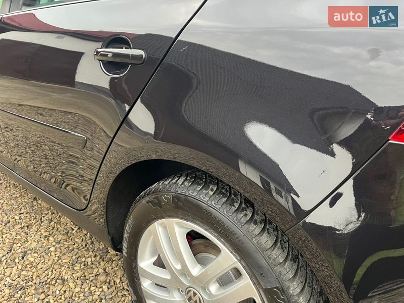 Хэтчбек Volkswagen Golf 2007 в Калуше