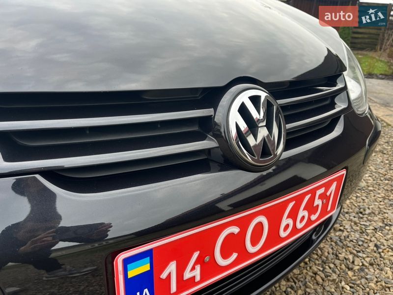 Хэтчбек Volkswagen Golf 2007 в Калуше