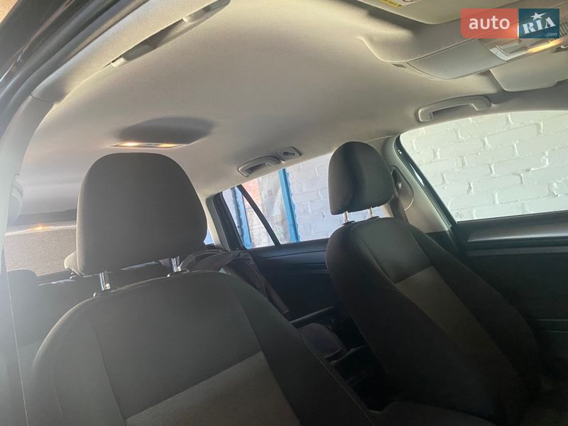 Универсал Volkswagen Golf 2013 в Луцке