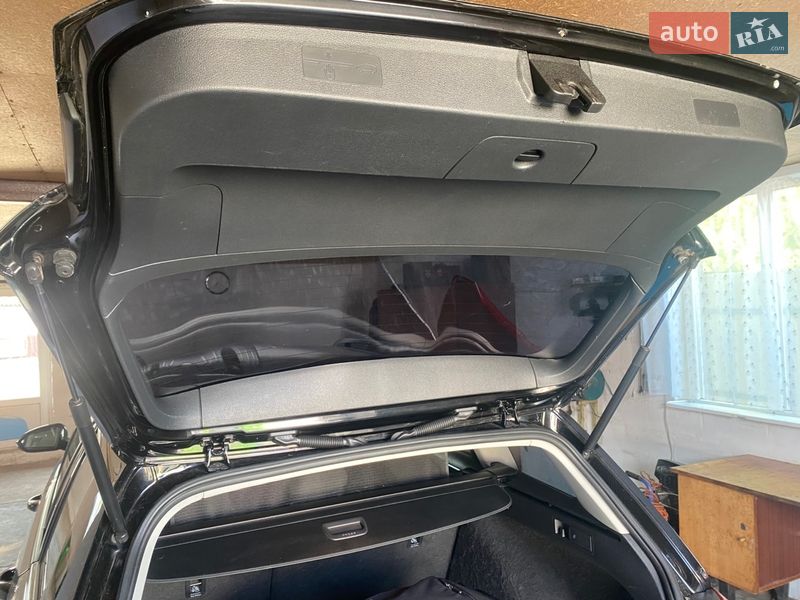 Универсал Volkswagen Golf 2013 в Луцке