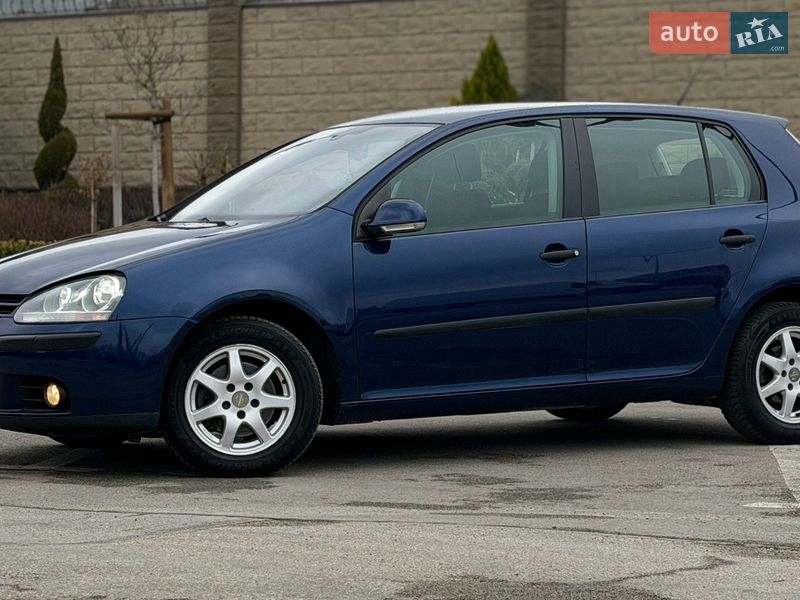 Хэтчбек Volkswagen Golf 2006 в Запорожье