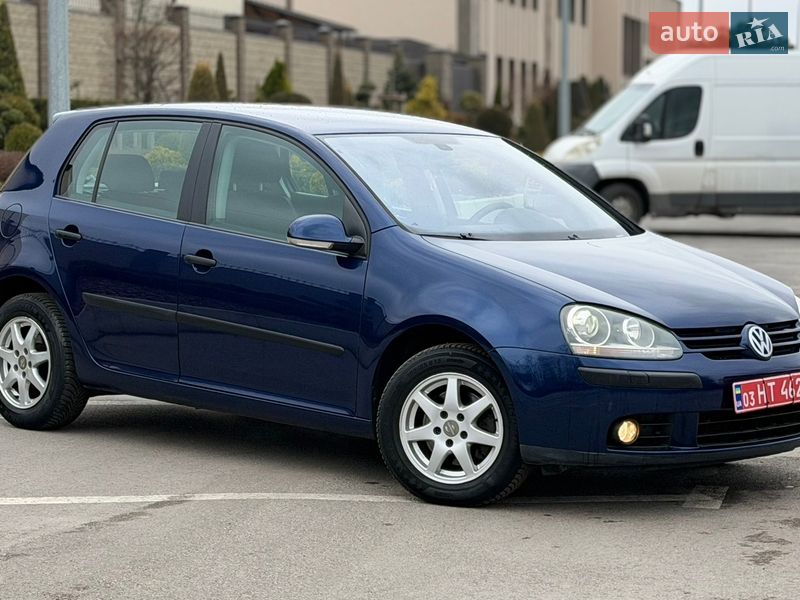 Хэтчбек Volkswagen Golf 2006 в Запорожье