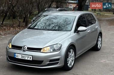 Хетчбек Volkswagen Golf 2013 в Києві