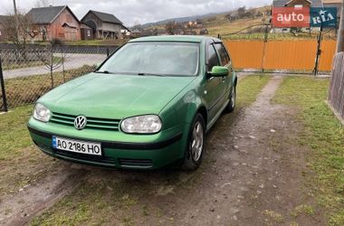 Хетчбек Volkswagen Golf 2001 в Рахові