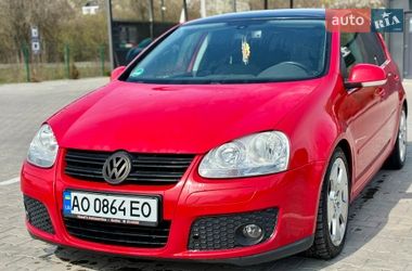 Хетчбек Volkswagen Golf 2006 в Береговому