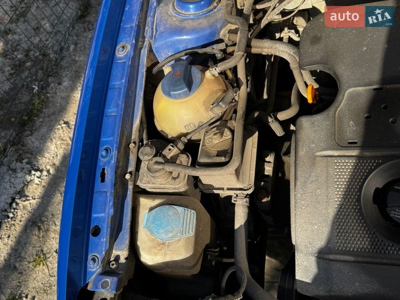 Универсал Volkswagen Golf 2001 в Львове