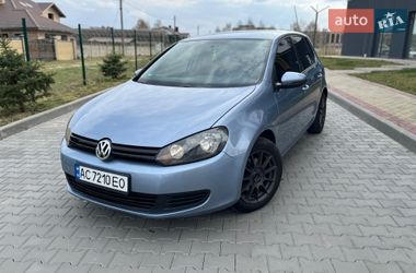 Хэтчбек Volkswagen Golf 2009 в Луцке