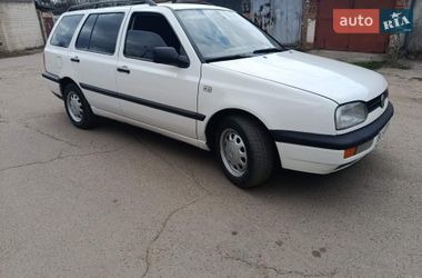 Універсал Volkswagen Golf 1998 в Луцьку