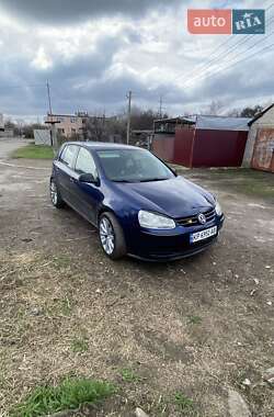 Хэтчбек Volkswagen Golf 2005 в Запорожье