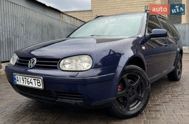 Универсал Volkswagen Golf 2000 в Киеве