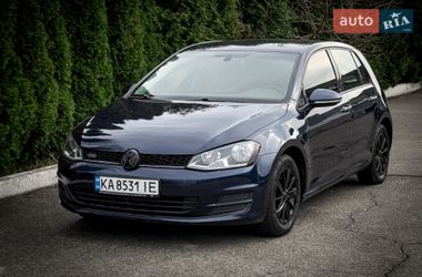 Хэтчбек Volkswagen Golf 2014 в Киеве