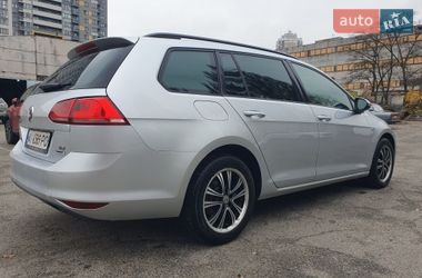 Універсал Volkswagen Golf 2015 в Києві