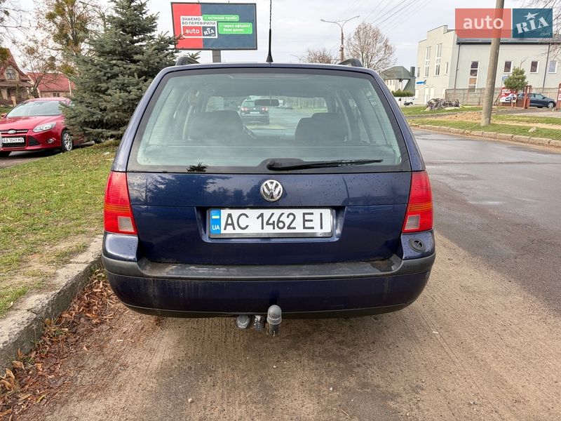Универсал Volkswagen Golf 2002 в Луцке