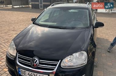 Універсал Volkswagen Golf 2008 в Миколаєві