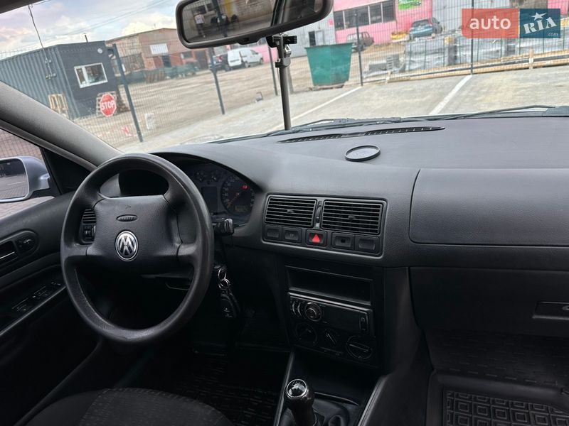 Универсал Volkswagen Golf 2001 в Нежине