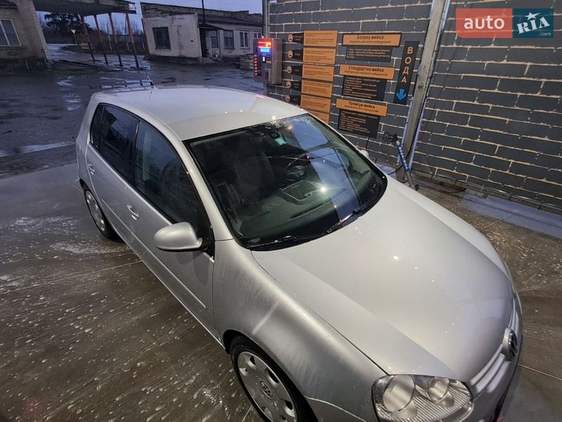 Volkswagen Golf 2008