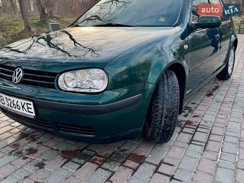 Volkswagen Golf 2000