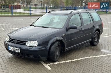 Універсал Volkswagen Golf 2001 в Шептицькому