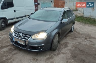 Універсал Volkswagen Golf 2009 в Житомирі