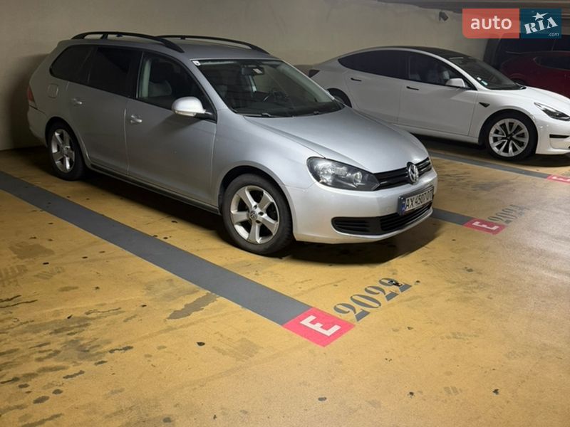 Volkswagen Golf 2011