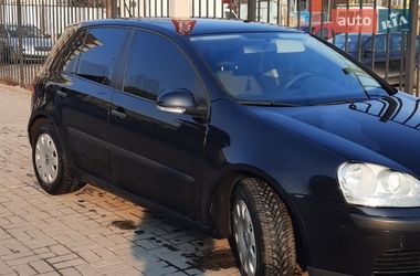 Хэтчбек Volkswagen Golf 2005 в Ивано-Франковске