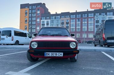 Хэтчбек Volkswagen Golf 1986 в Ровно