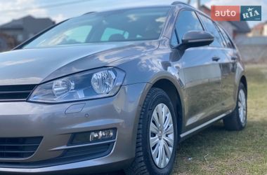Універсал Volkswagen Golf 2014 в Тернополі