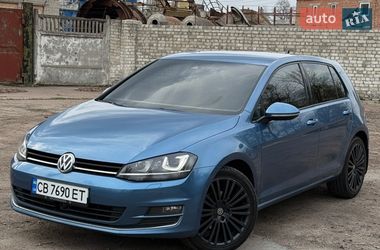 Хэтчбек Volkswagen Golf 2013 в Чернигове