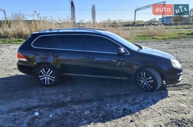 Універсал Volkswagen Golf 2008 в Волочиську