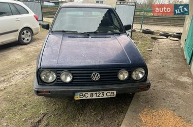 Хетчбек Volkswagen Golf 1985 в Буську