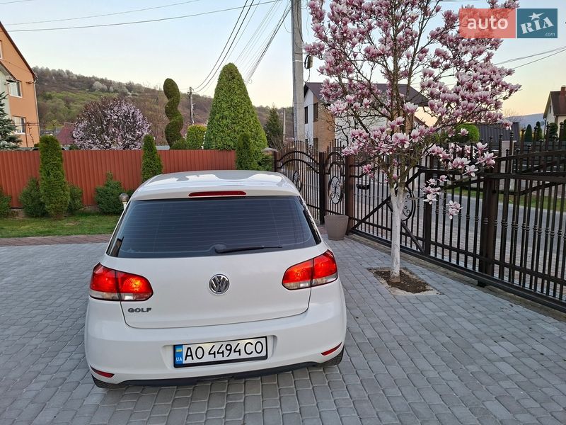 Хэтчбек Volkswagen Golf 2011 в Поляне фото 4 Хэтчбек Volkswagen Golf 2011 в Поляне