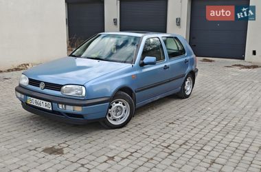Хетчбек Volkswagen Golf 1994 в Чорткові