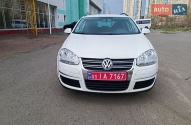 Універсал Volkswagen Golf 2009 в Києві