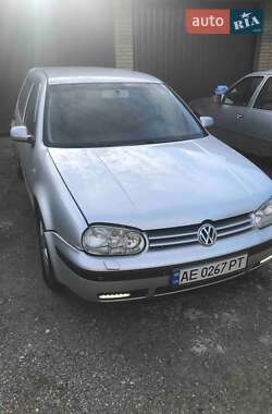 Хетчбек Volkswagen Golf 2004 в Кам'янському