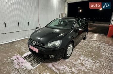Хэтчбек Volkswagen Golf 2010 в Корсуне-Шевченковском