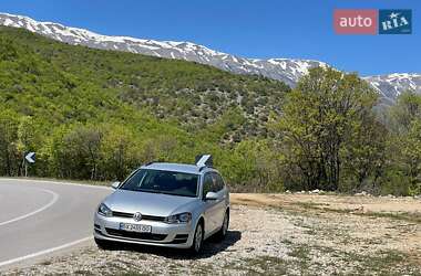 Універсал Volkswagen Golf 2015 в Львові