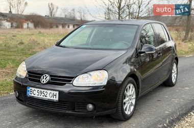 Хэтчбек Volkswagen Golf 2004 в Коломые