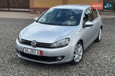 Хэтчбек Volkswagen Golf 2011 в Ковеле