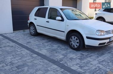 Хэтчбек Volkswagen Golf 1999 в Ужгороде